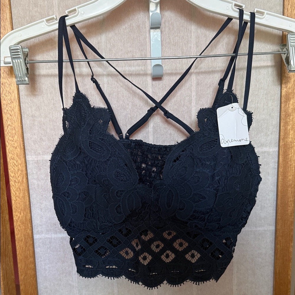 Anemone Navy Blue Lace Bralette with Strappy Cross Back Size L NWT